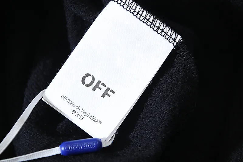 【OFF-WHITE 公式旗艦店】オフホワイト   ショートパンツ  ご好評に付き再入荷！24629