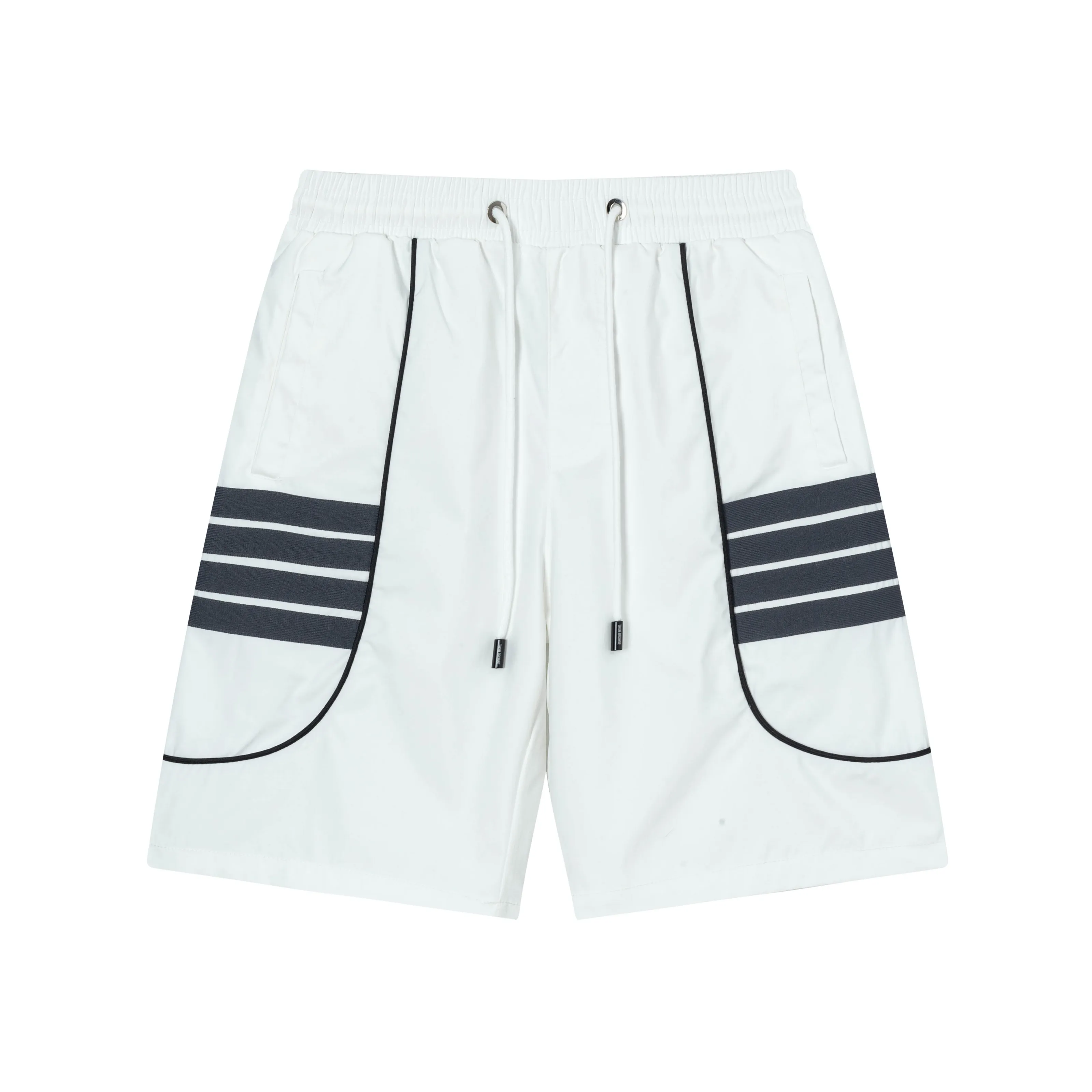 【ThomBrowne   公式旗艦店】トムブラウン  ショートパンツご好評に付き再入荷！250227