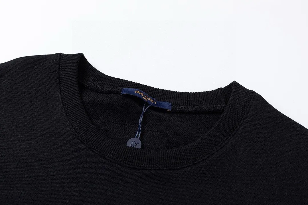 LV 【LOUIS VUITTON  公式旗艦店】ルイヴィトン 丸首の衛衣 スウェット ご好評に付き再入荷  240902