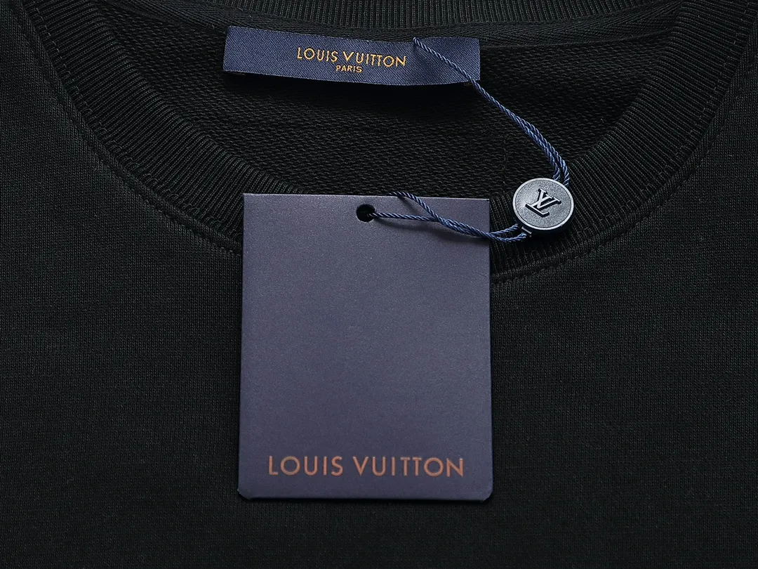 【LOUIS VUITTON  公式旗艦店】ルイヴィトン 丸首の衛衣 スウェット ご好評に付き再入荷 240811