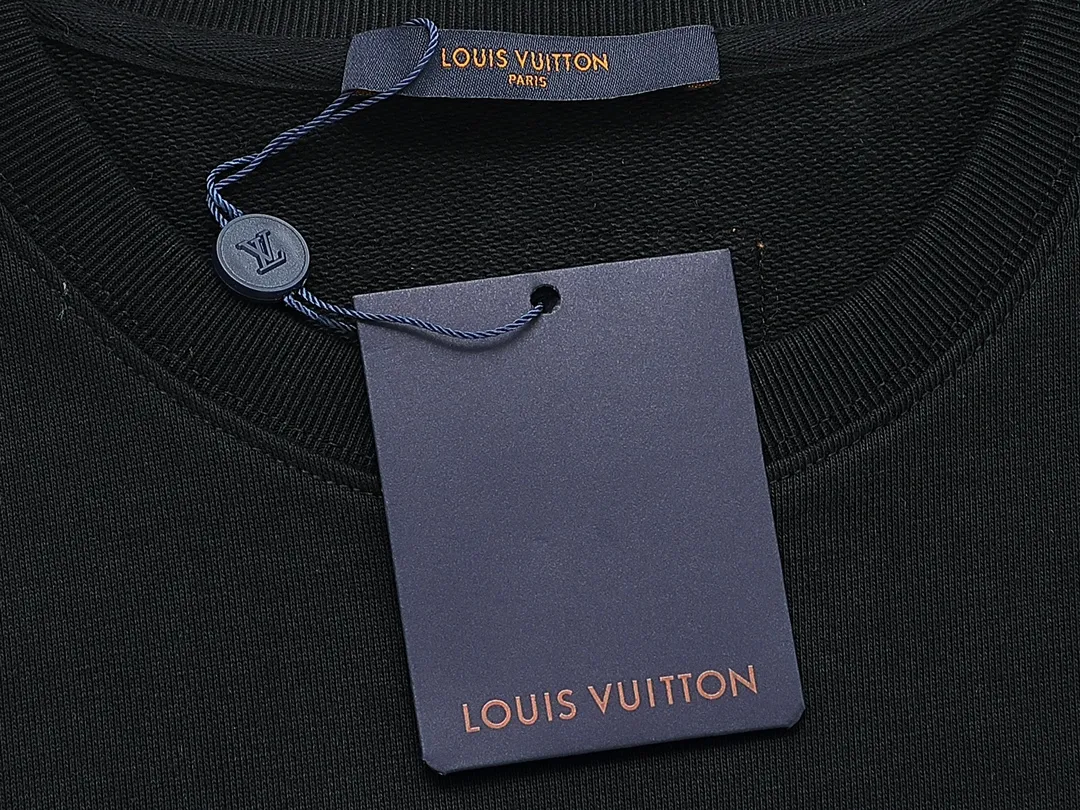【LOUIS VUITTON  公式旗艦店】ルイヴィトン 丸首の衛衣 スウェット ご好評に付き再入荷 240811