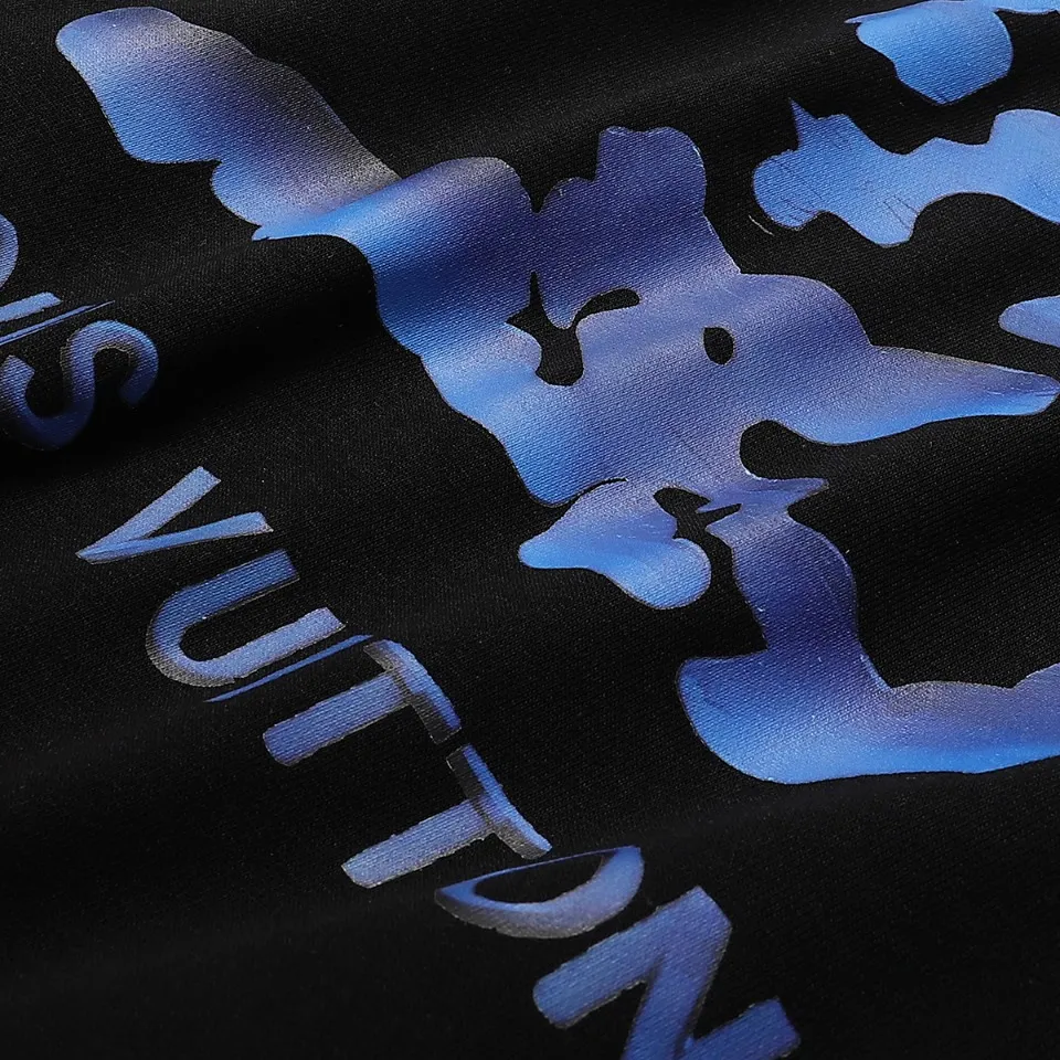 【LOUIS VUITTON  公式旗艦店】ルイヴィトン 丸首の衛衣 スウェット ご好評に付き再入荷 240811
