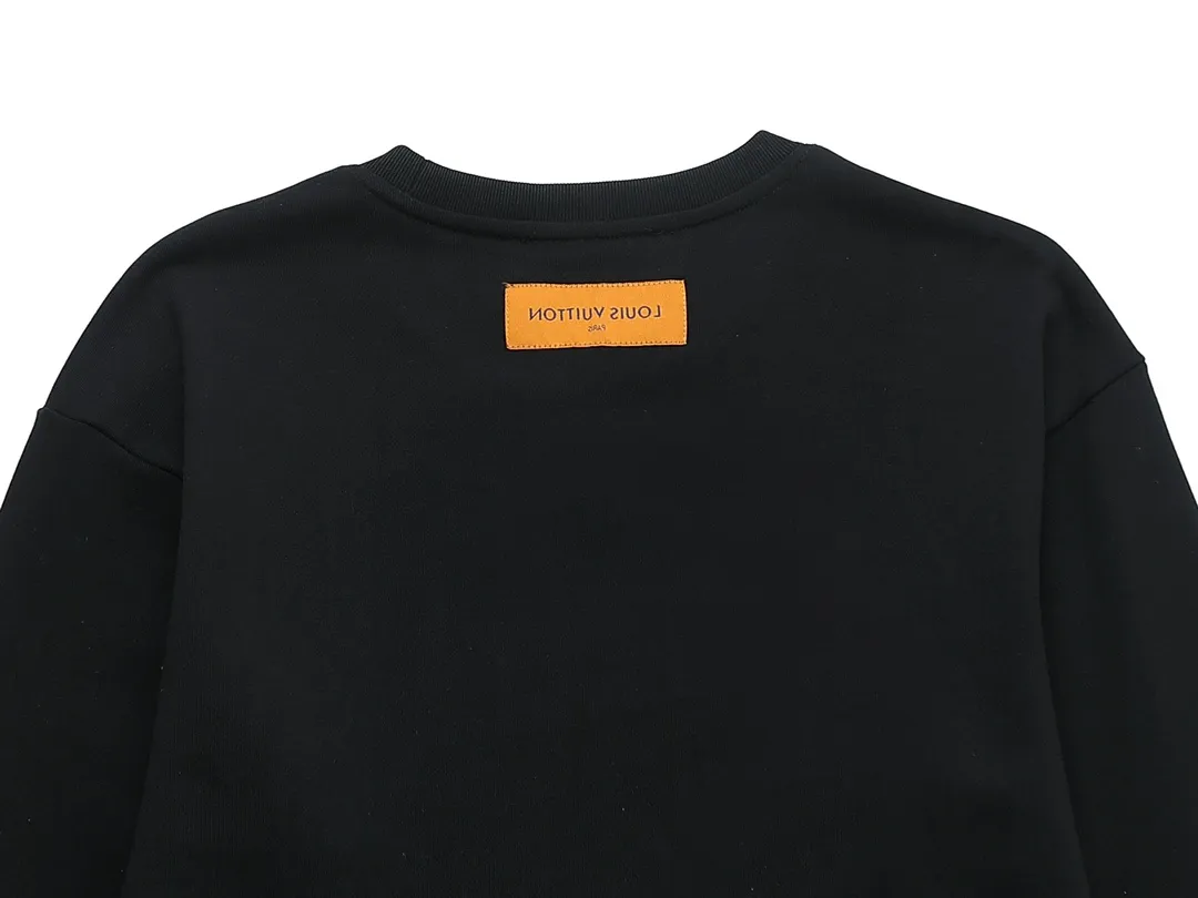 【LOUIS VUITTON  公式旗艦店】ルイヴィトン 丸首の衛衣 スウェット ご好評に付き再入荷 240808
