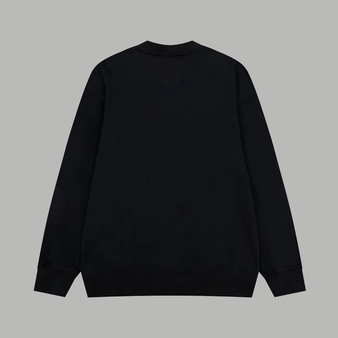 【GUCCI  公式旗艦店】グッチ  丸首の衛衣 スウェットご好評に付き再入荷！250110