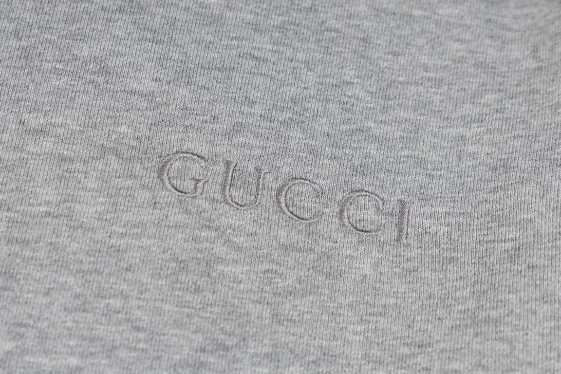 【GUCCI  公式旗艦店】グッチ  パーカー  スウェット ご好評に付き再入荷！241120
