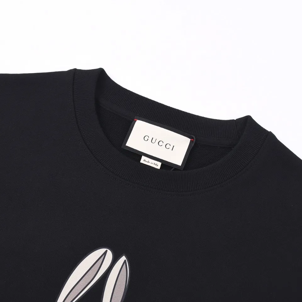 【GUCCI  公式旗艦店】グッチ 丸首の衛衣 スウェットご好評に付き再入荷 240902