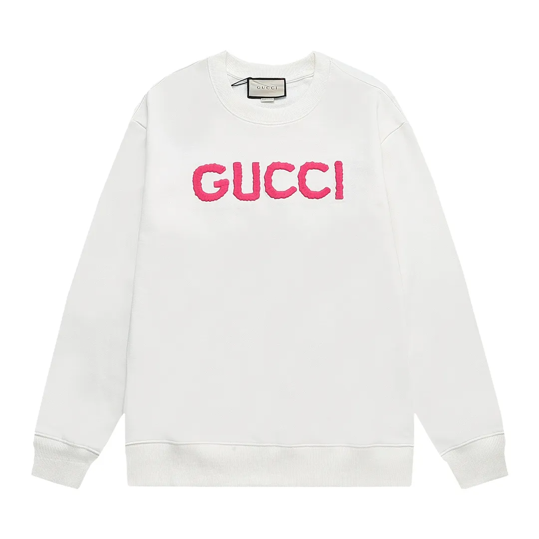 【GUCCI  公式旗艦店】グッチ 丸首の衛衣 スウェットご好評に付き再入荷 240828
