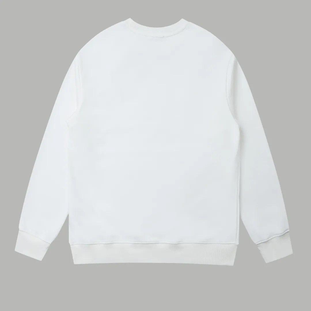 【GUCCI  公式旗艦店】グッチ  丸首の衛衣 スウェットご好評に付き再入荷 240816
