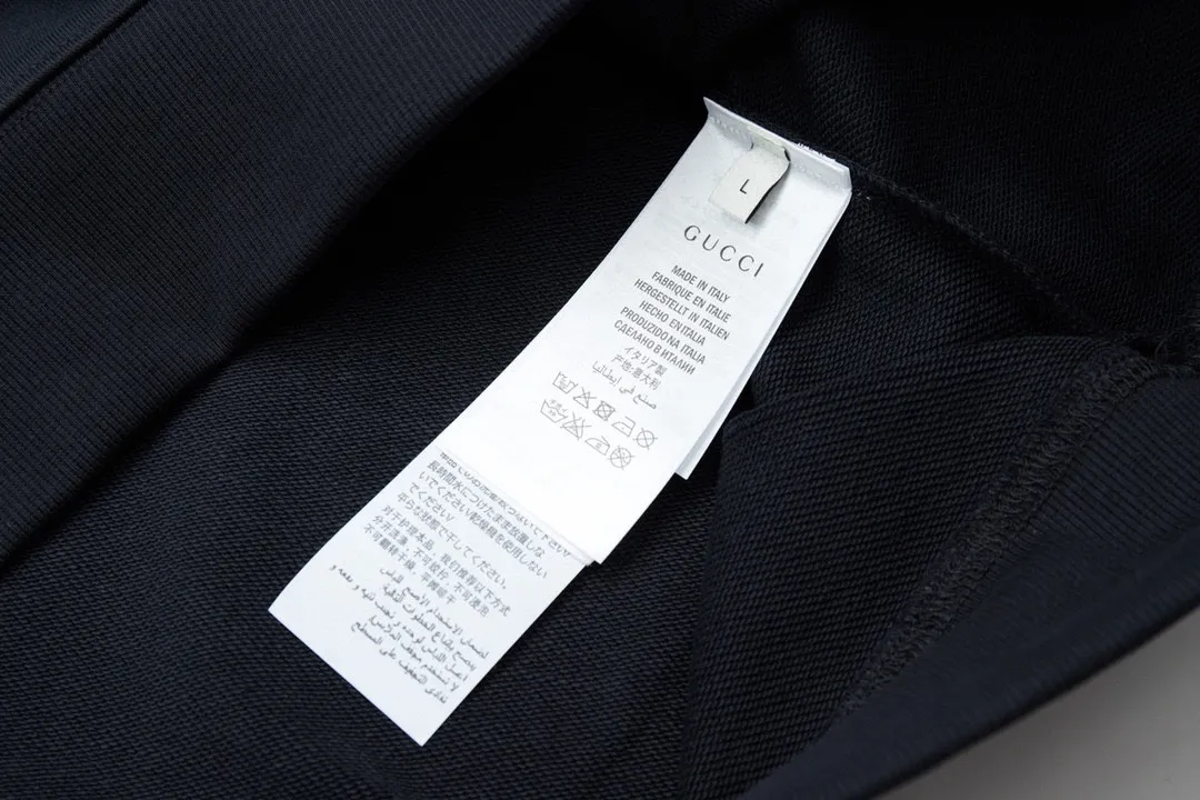 【GUCCI  公式旗艦店】グッチ  丸首の衛衣 スウェットご好評に付き再入荷 240816