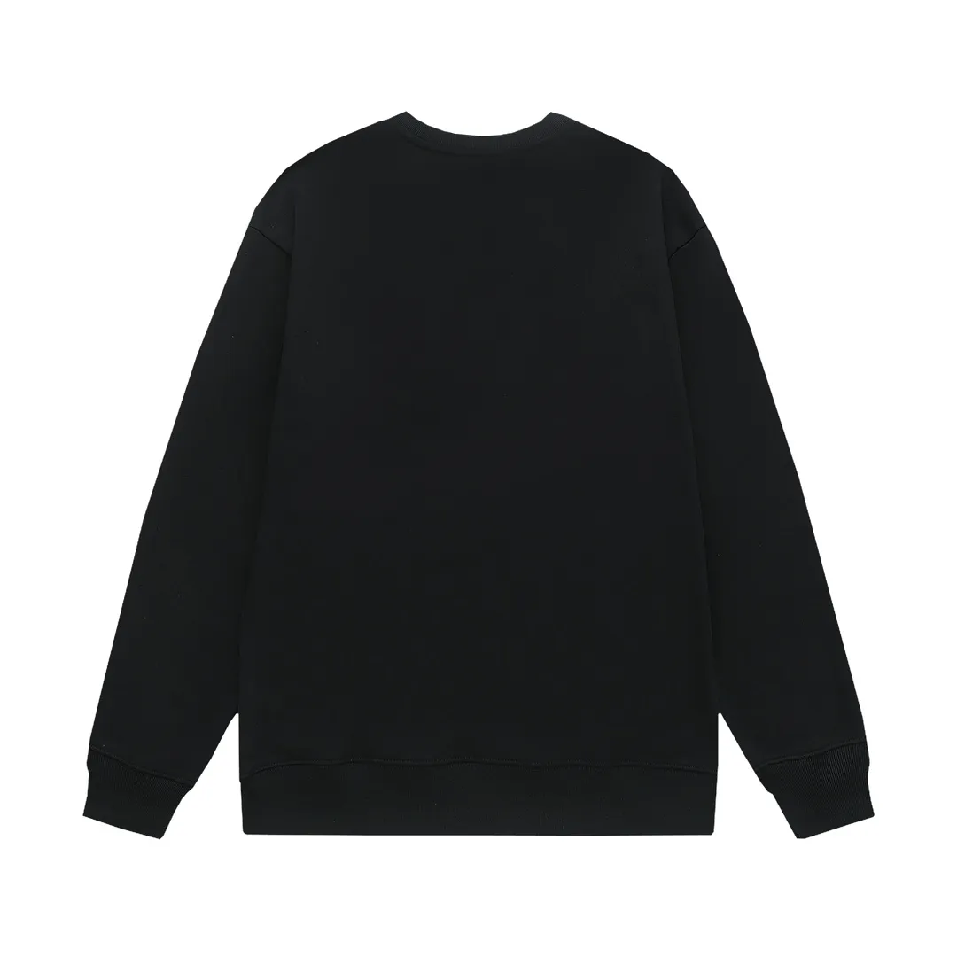 【GUCCI  公式旗艦店】グッチ 丸首の衛衣 スウェットご好評に付き再入荷 240811