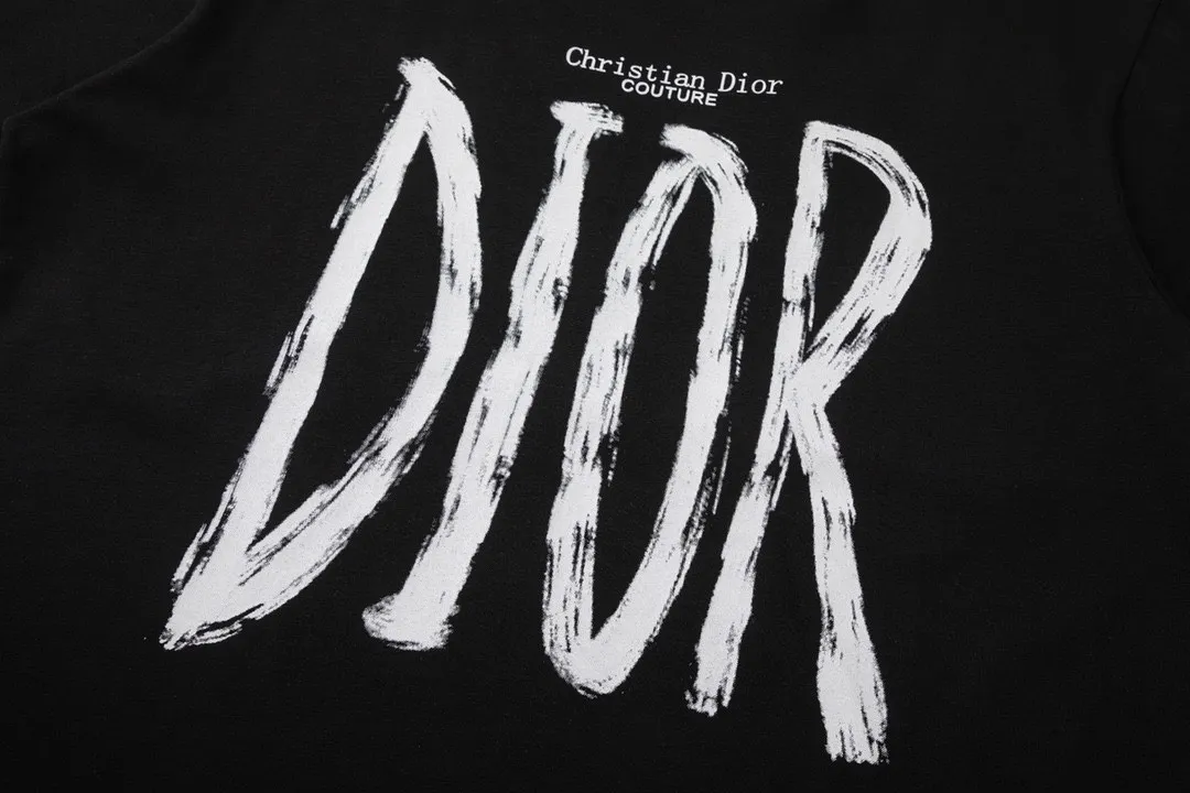 【DIOR 公式旗艦店】ディオール  丸首の衛衣 スウェットご好評に付き再入荷250110