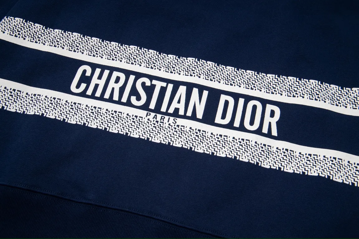【DIOR  公式旗艦店】ディオール  丸首の衛衣  スウェット ご好評に付き再入荷！241121