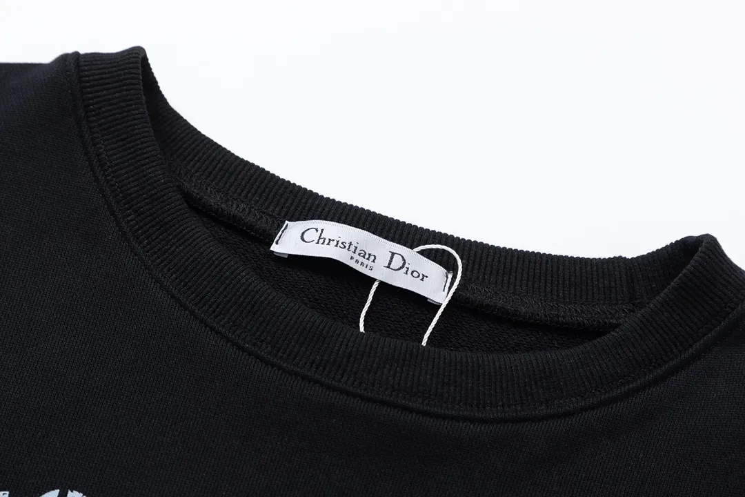 【DIOR 公式旗艦店】ディオール  丸首の衛衣 スウェットご好評に付き再入荷 241114