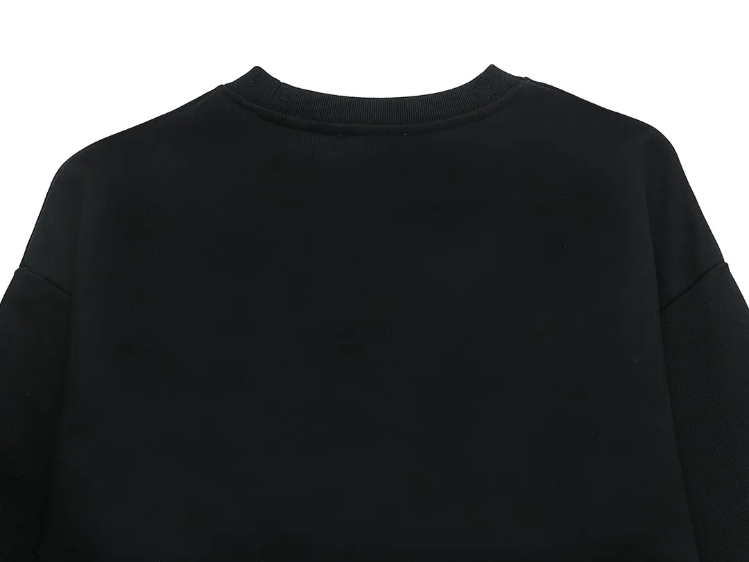 【DIOR 公式旗艦店】ディオール  丸首の衛衣 スウェットご好評に付き再入荷 240829