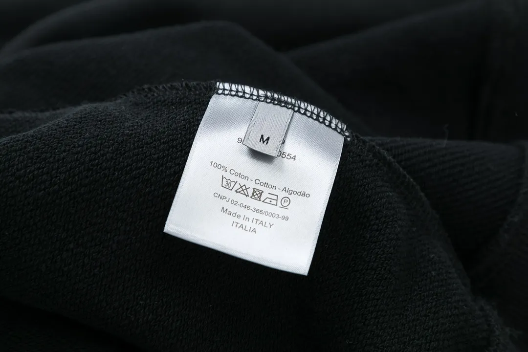 【DIOR 公式旗艦店】ディオール  丸首の衛衣 スウェットご好評に付き再入荷 240829