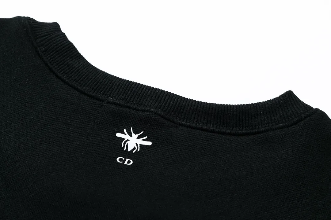 【DIOR 公式旗艦店】ディオール  丸首の衛衣 スウェットご好評に付き再入荷 240829