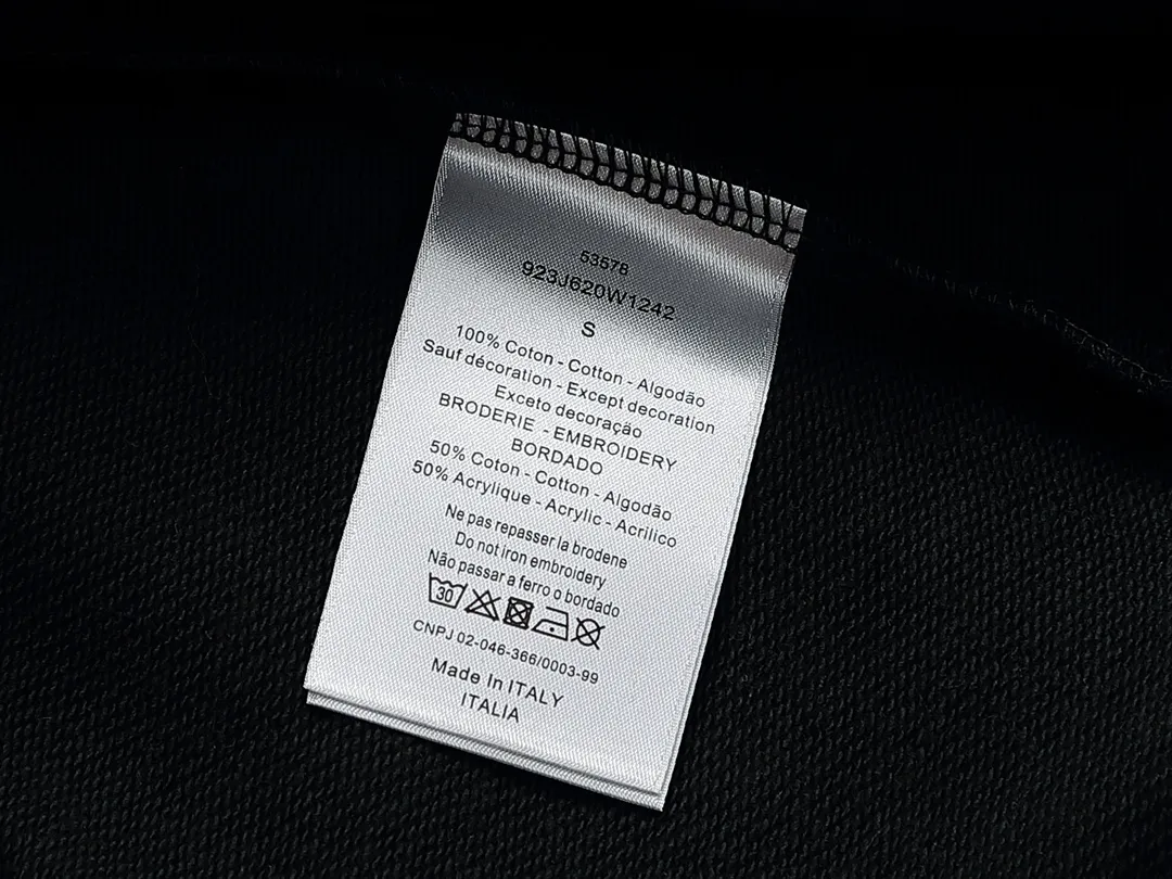 【DIOR  公式旗艦店】ディオール  丸首の衛衣 ご好評に付き再入荷 240809