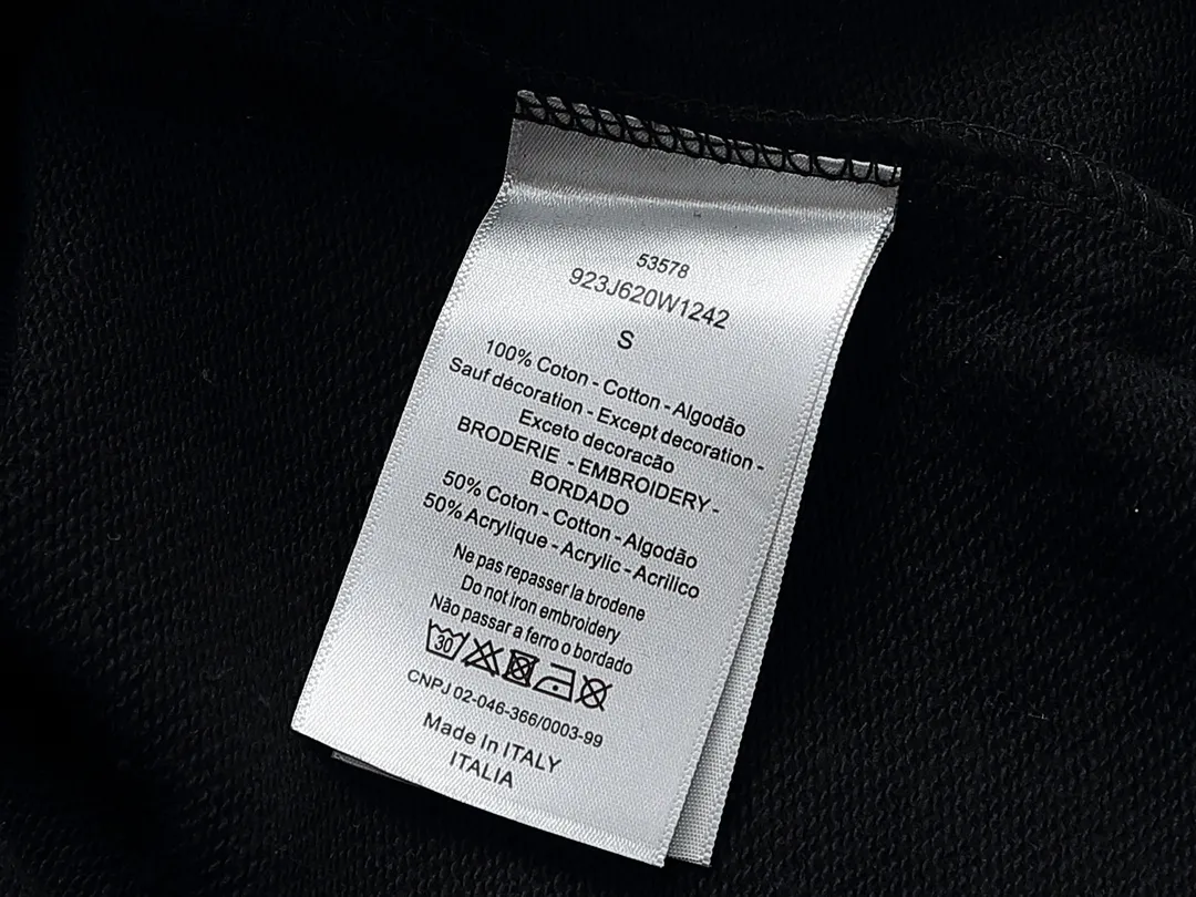 【DIOR  公式旗艦店】ディオール  丸首の衛衣 ご好評に付き再入荷 240809