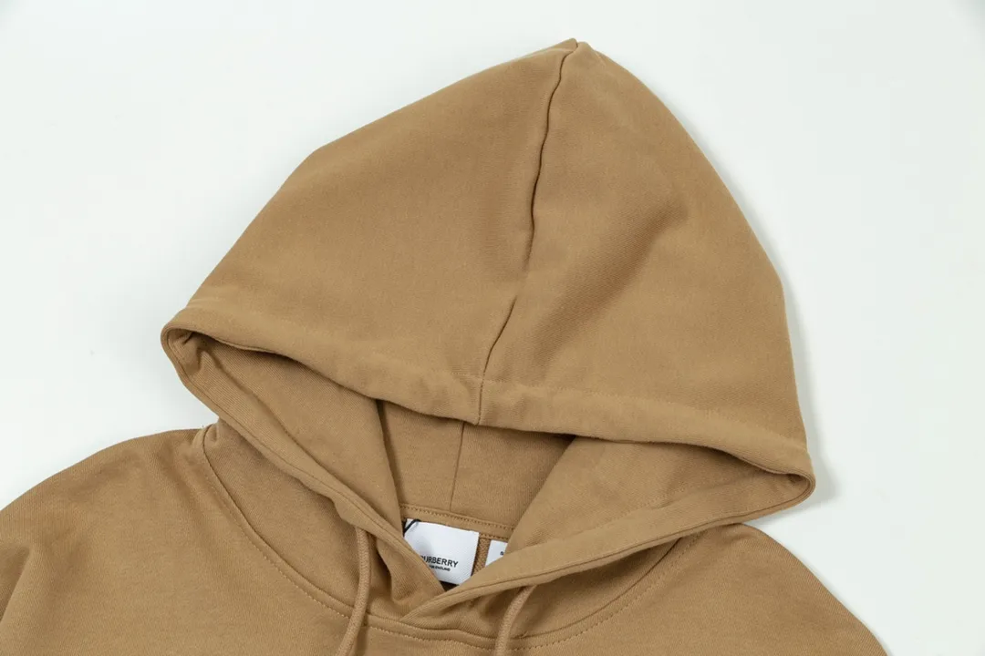 【BURBERRY  公式旗艦店】バーバリー パーカー  スウェットご好評に付き再入荷 240830