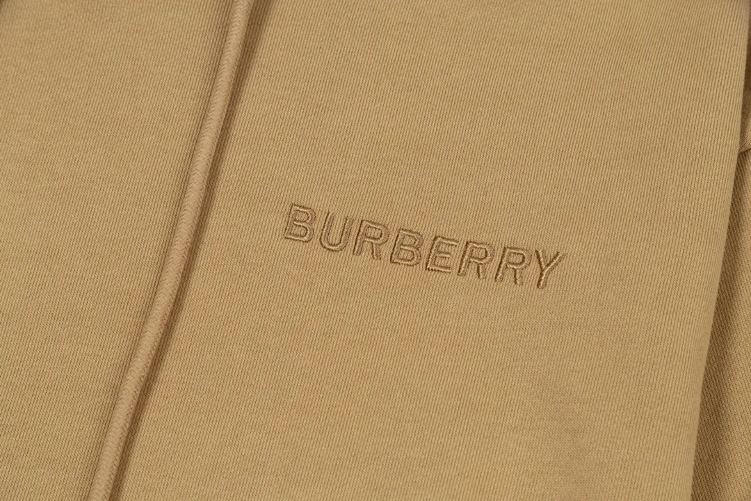 【BURBERRY  公式旗艦店】バーバリー パーカー  スウェットご好評に付き再入荷 240830