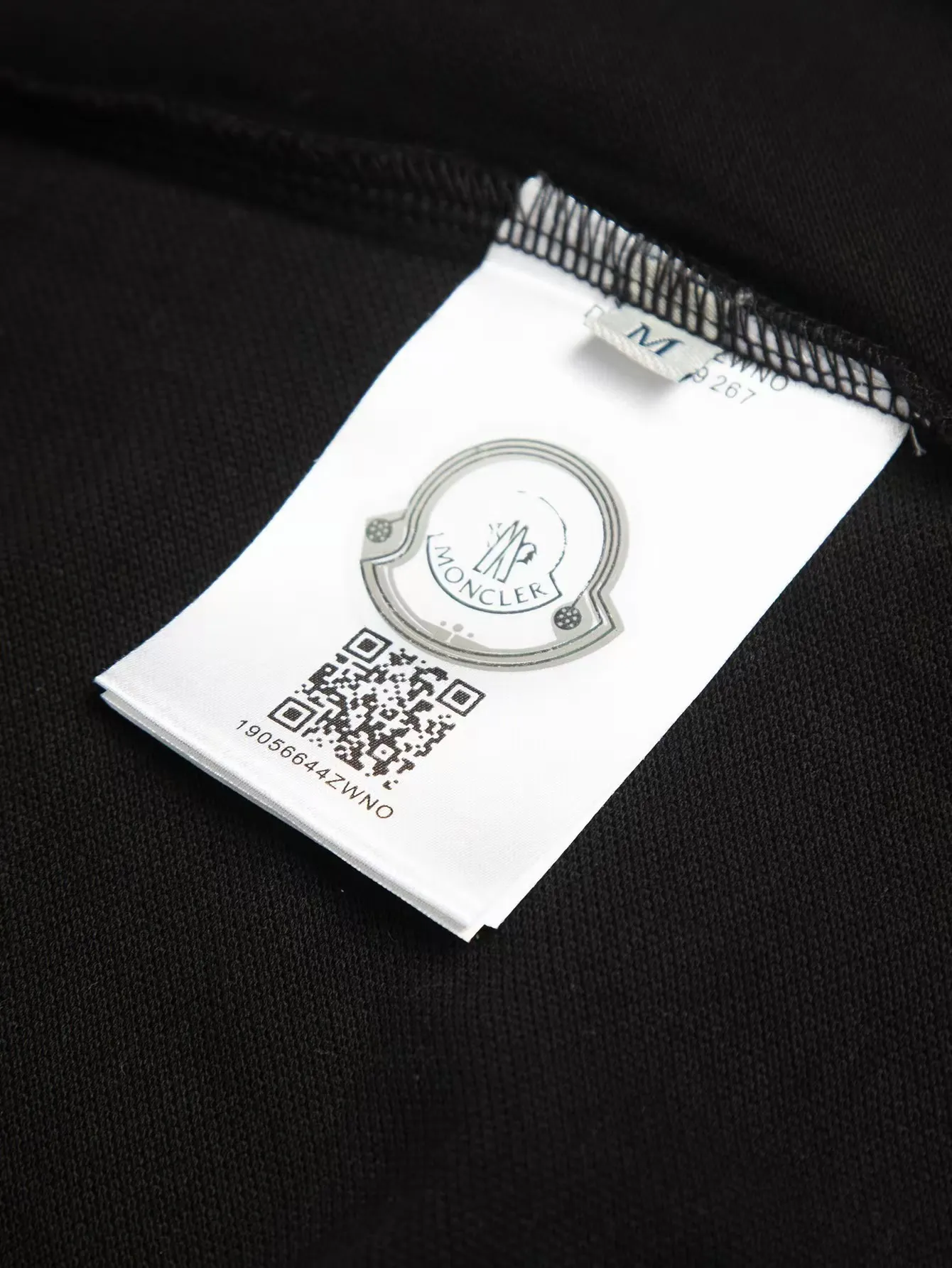 【MONCLER 公式旗艦店】モンクレール  丸首の衛衣 スウェットご好評に付き再入荷 241025