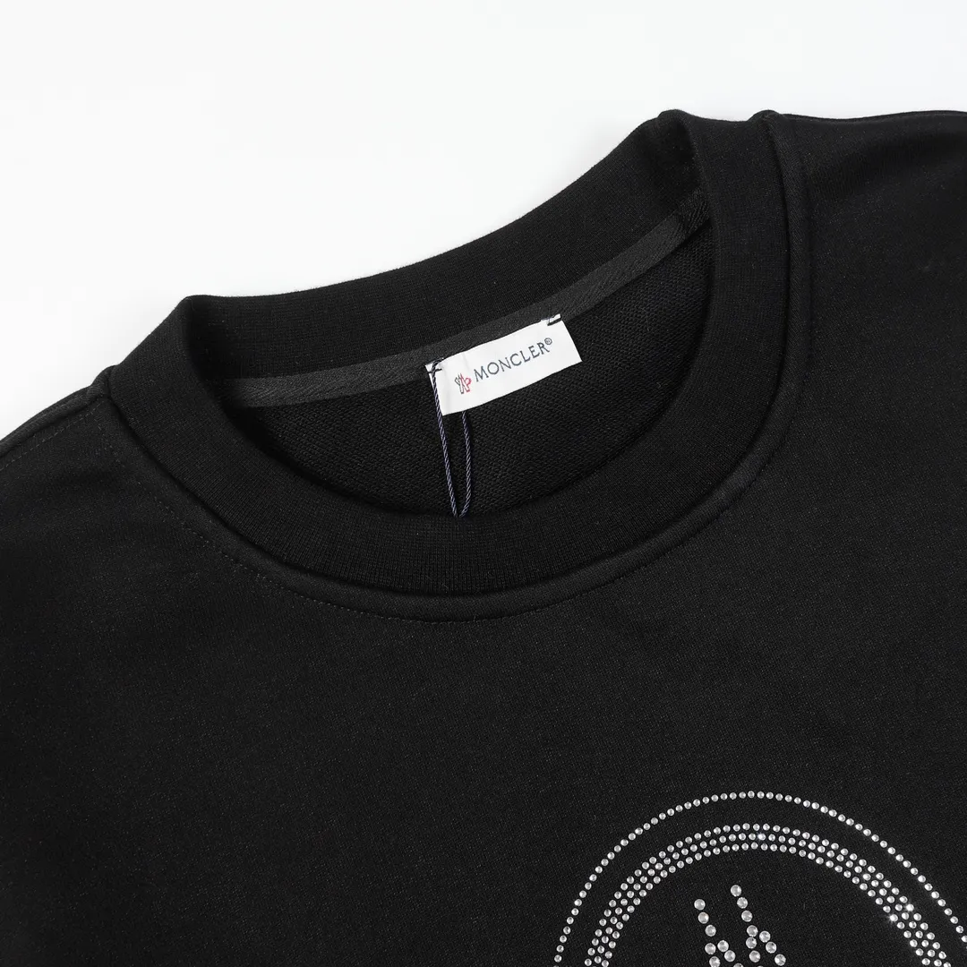 【MONCLER 公式旗艦店】モンクレール  丸首の衛衣 スウェットご好評に付き再入荷 240902
