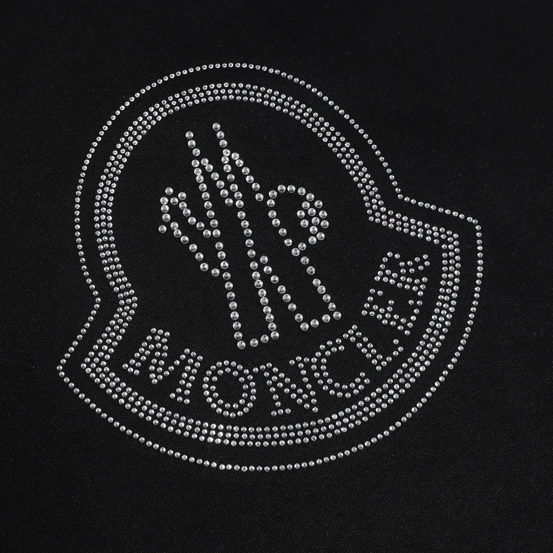 【MONCLER 公式旗艦店】モンクレール  丸首の衛衣 スウェットご好評に付き再入荷 240902