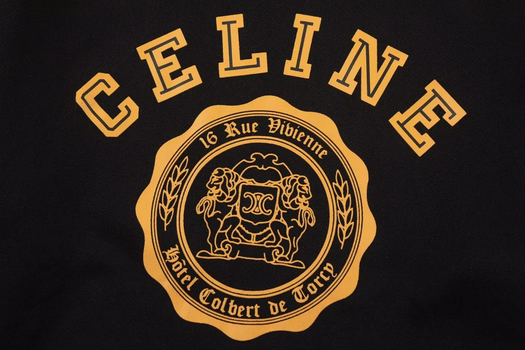 【CELINE 公式旗艦店】セリーヌ パーカー スウェットご好評に付き再入荷！240925