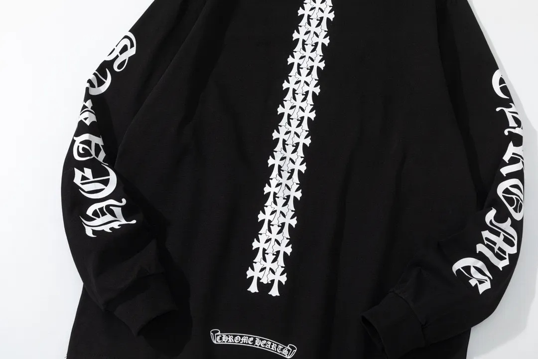 【CHROME HEARTS 公式旗艦店】クロムハーツ  丸首の衛衣  スウェットご好評に付き再入荷！241217