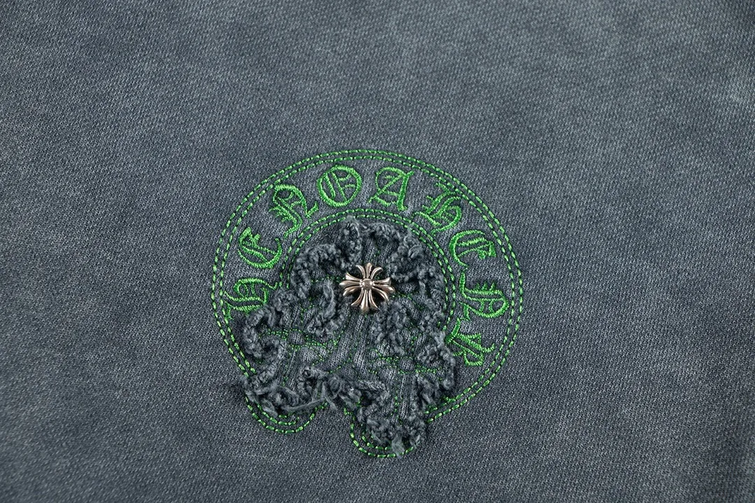 【CHROME HEARTS 公式旗艦店】クロムハーツ  丸首の衛衣  スウェットご好評に付き再入荷 240809