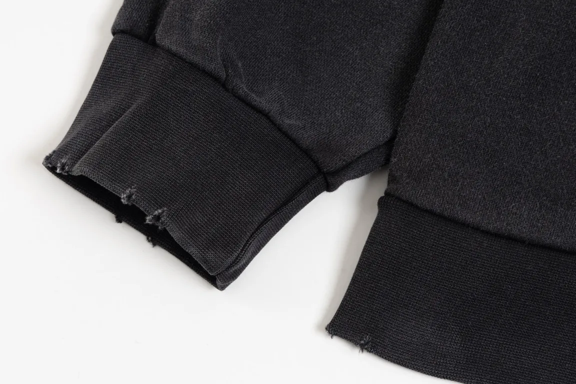 【BALENCIAGA 公式旗艦店】バレンシアガ パーカースウェット ご好評に付き再入荷！241211