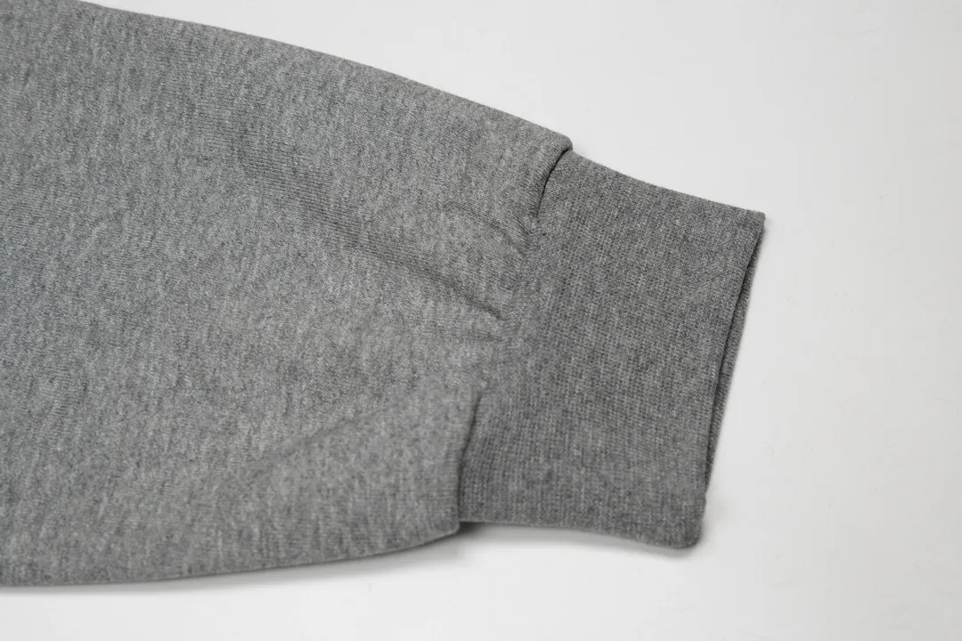 【BALENCIAGA 公式旗艦店】バレンシアガ パーカースウェット ご好評に付き再入荷！241211
