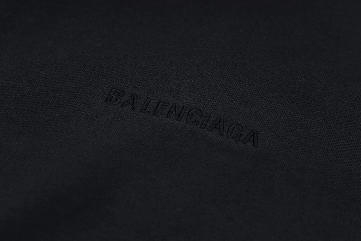 【BALENCIAGA 公式旗艦店】バレンシアガ パーカー スウェット ご好評に付き再入荷！241211