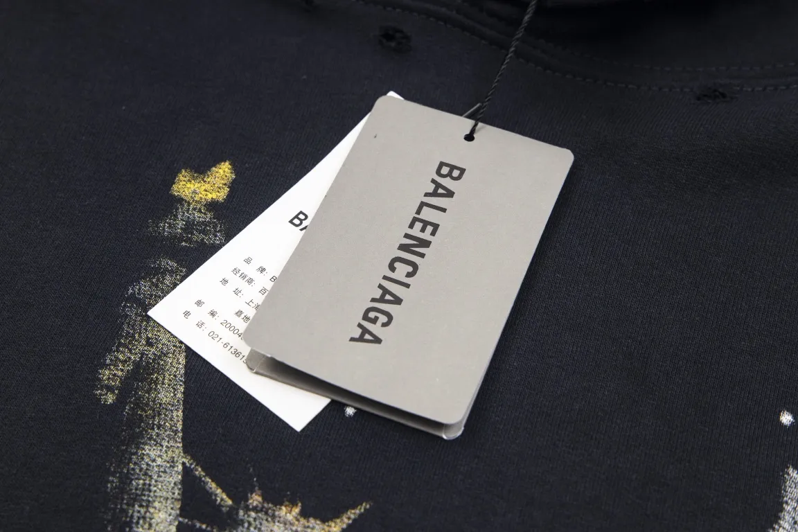 【BALENCIAGA 公式旗艦店】バレンシアガ パーカー スウェット ご好評に付き再入荷！241211