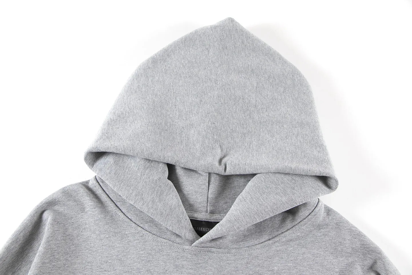 【BALENCIAGA 公式旗艦店】バレンシアガ パーカー スウェット ご好評に付き再入荷！241211