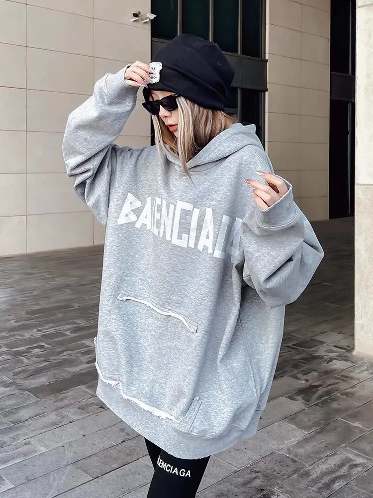 【BALENCIAGA 公式旗艦店】バレンシアガ パーカー スウェット ご好評に付き再入荷！241211