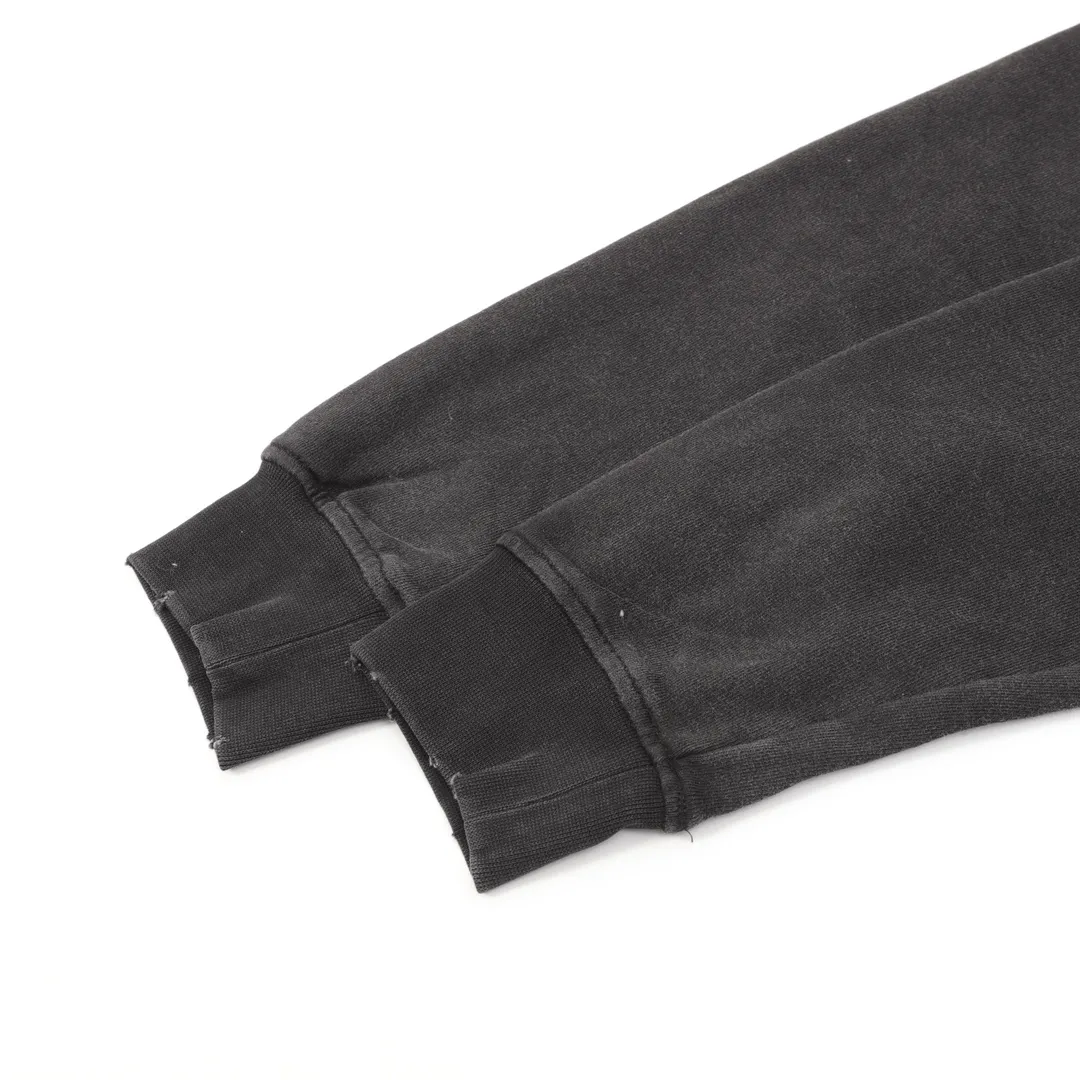 【BALENCIAGA 公式旗艦店】バレンシアガ 丸首の衛衣 スウェット ご好評に付き再入荷！241127