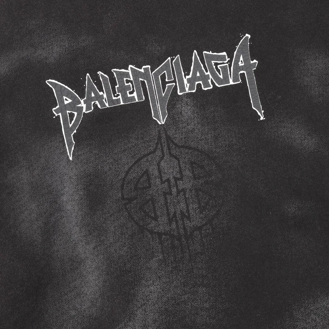 【BALENCIAGA 公式旗艦店】バレンシアガ 丸首の衛衣 スウェット ご好評に付き再入荷！241127