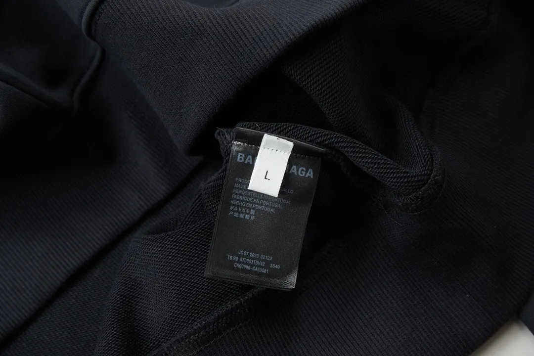 【BALENCIAGA 公式旗艦店】バレンシアガ パーカー スウェット ご好評に付き再入荷！241120