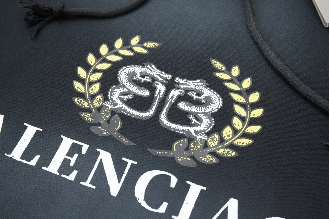 【BALENCIAGA 公式旗艦店】バレンシアガ パーカー スウェット ご好評に付き再入荷！241120