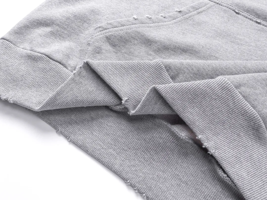 【BALENCIAGA 公式旗艦店】バレンシアガ パーカー スウェット ご好評に付き再入荷   241114