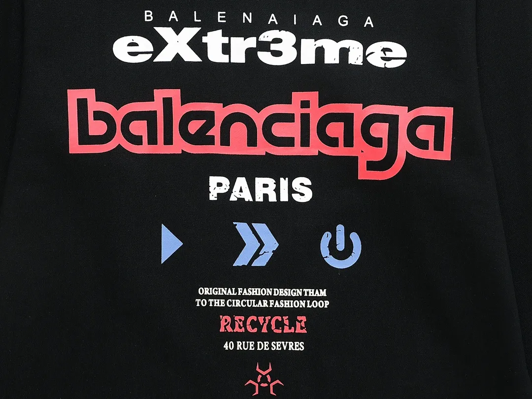 【BALENCIAGA 公式旗艦店】バレンシアガ 丸首の衛衣 スウェット ご好評に付き再入荷 240809