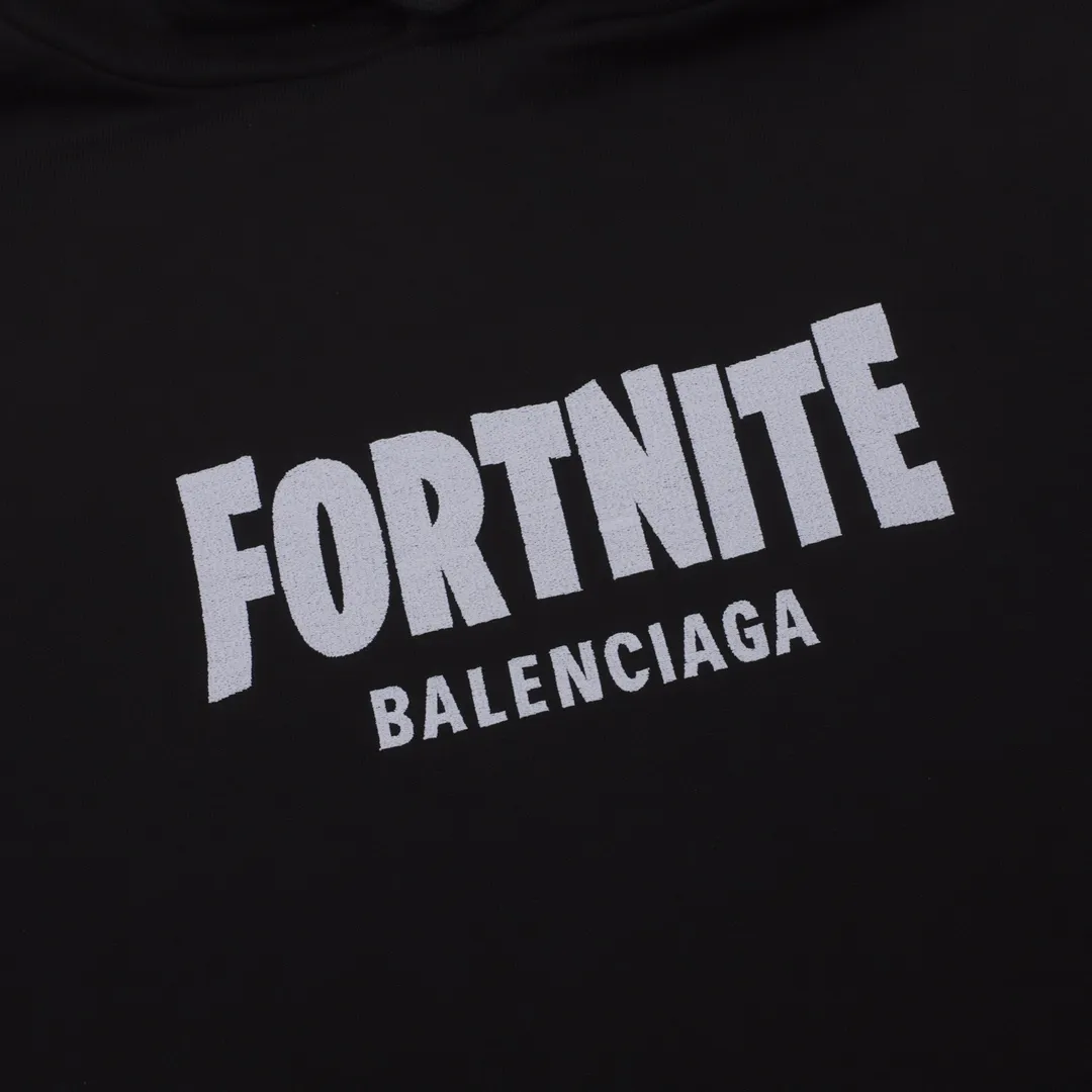 【BALENCIAGA 公式旗艦店】バレンシアガ パーカー スウェット ご好評に付き再入荷！ 240716