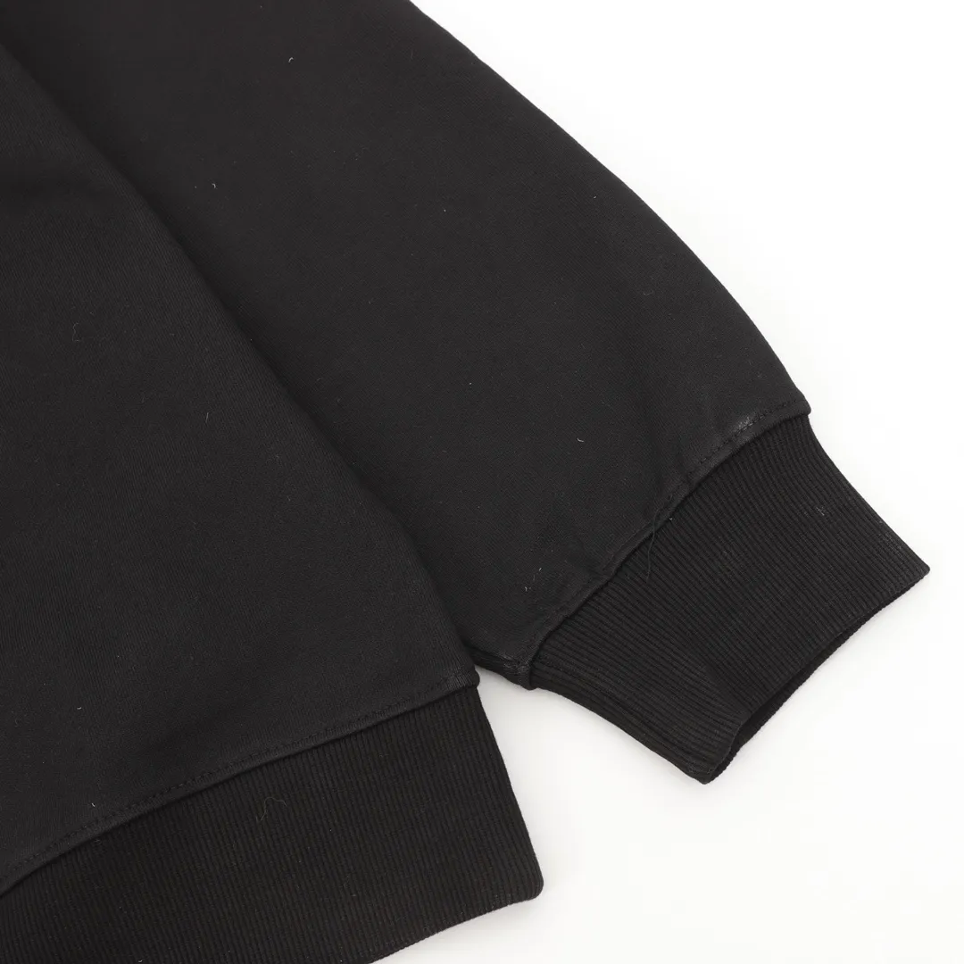 【BALENCIAGA 公式旗艦店】バレンシアガ 丸首の衛衣 スウェット ご好評に付き再入荷！