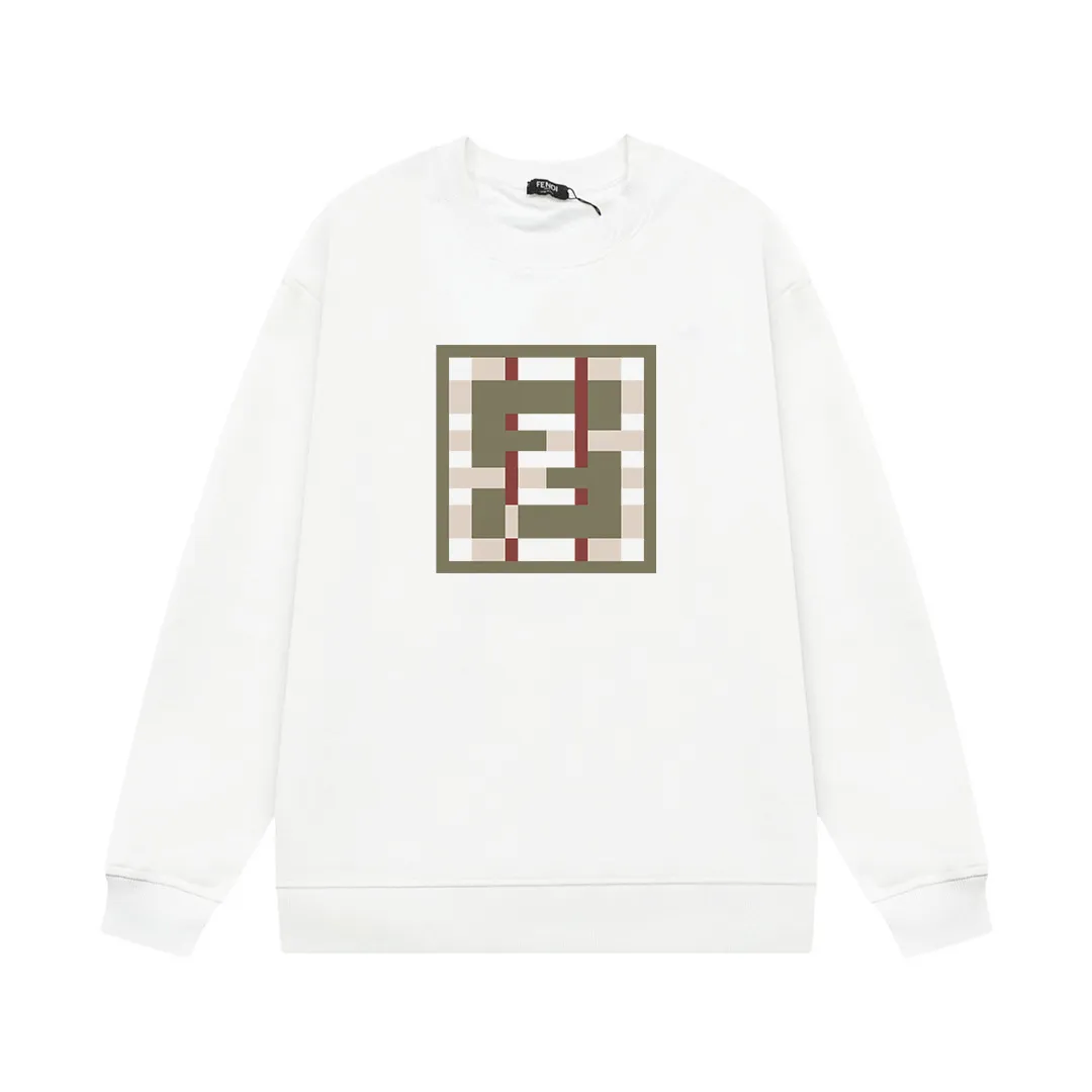 【FENDI  公式旗艦店】フェンディ丸首の衛衣 スウェット ご好評に付き再入荷！241211