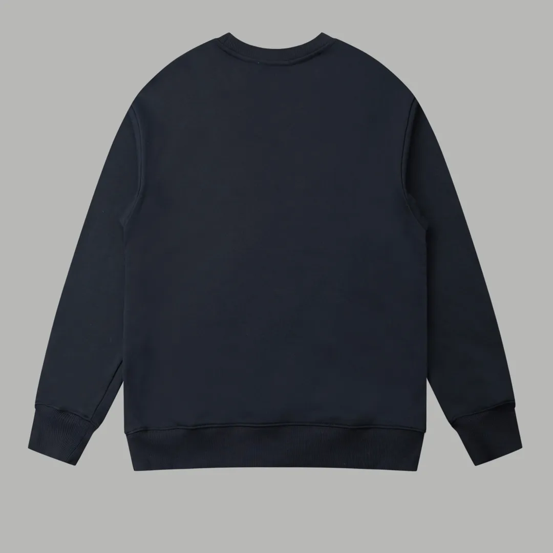【FENDI  公式旗艦店】フェンディ  丸首の衛衣 スウェット ご好評に付き再入荷240829