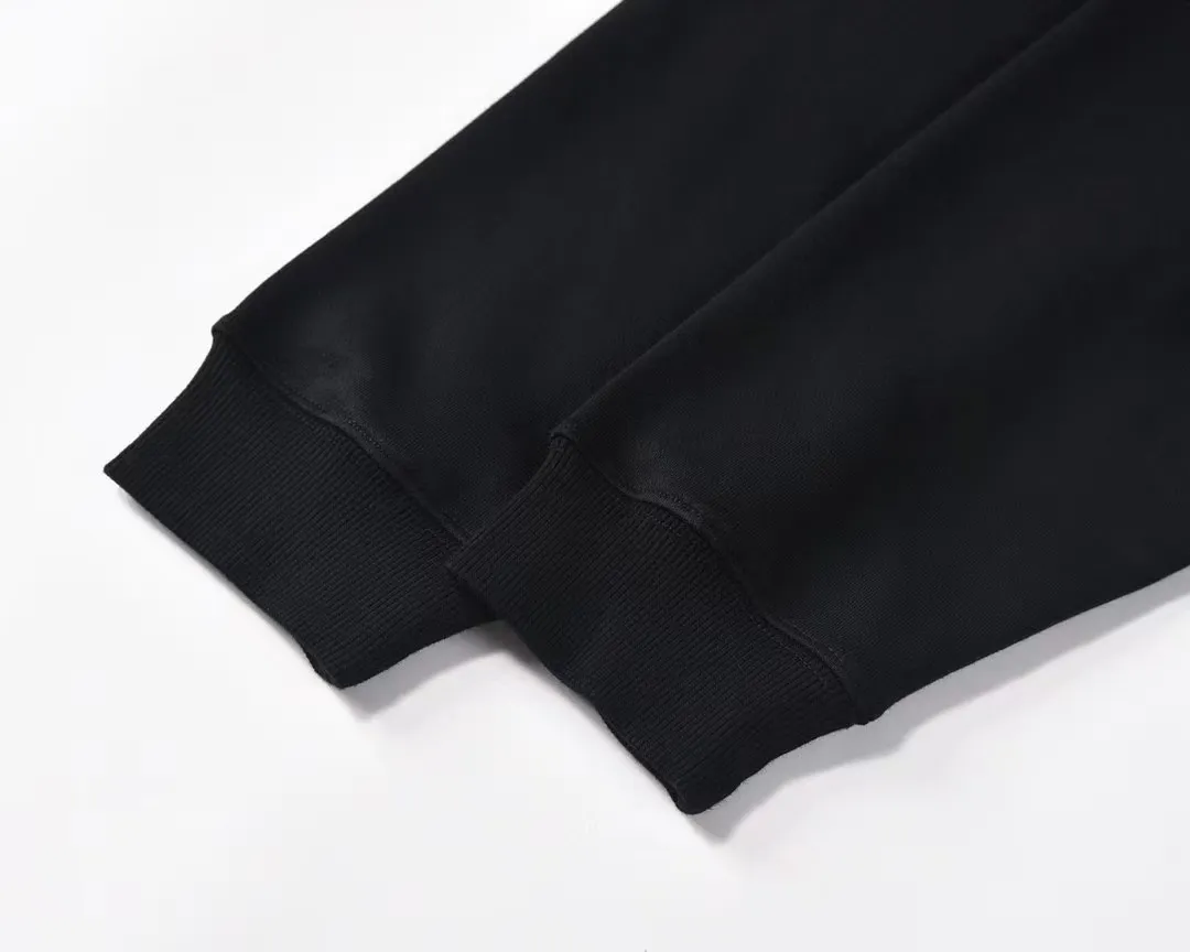 【LOEWE 公式旗艦店】ロエベ  丸首の衛衣  スウェットご好評に付き再入荷 240817