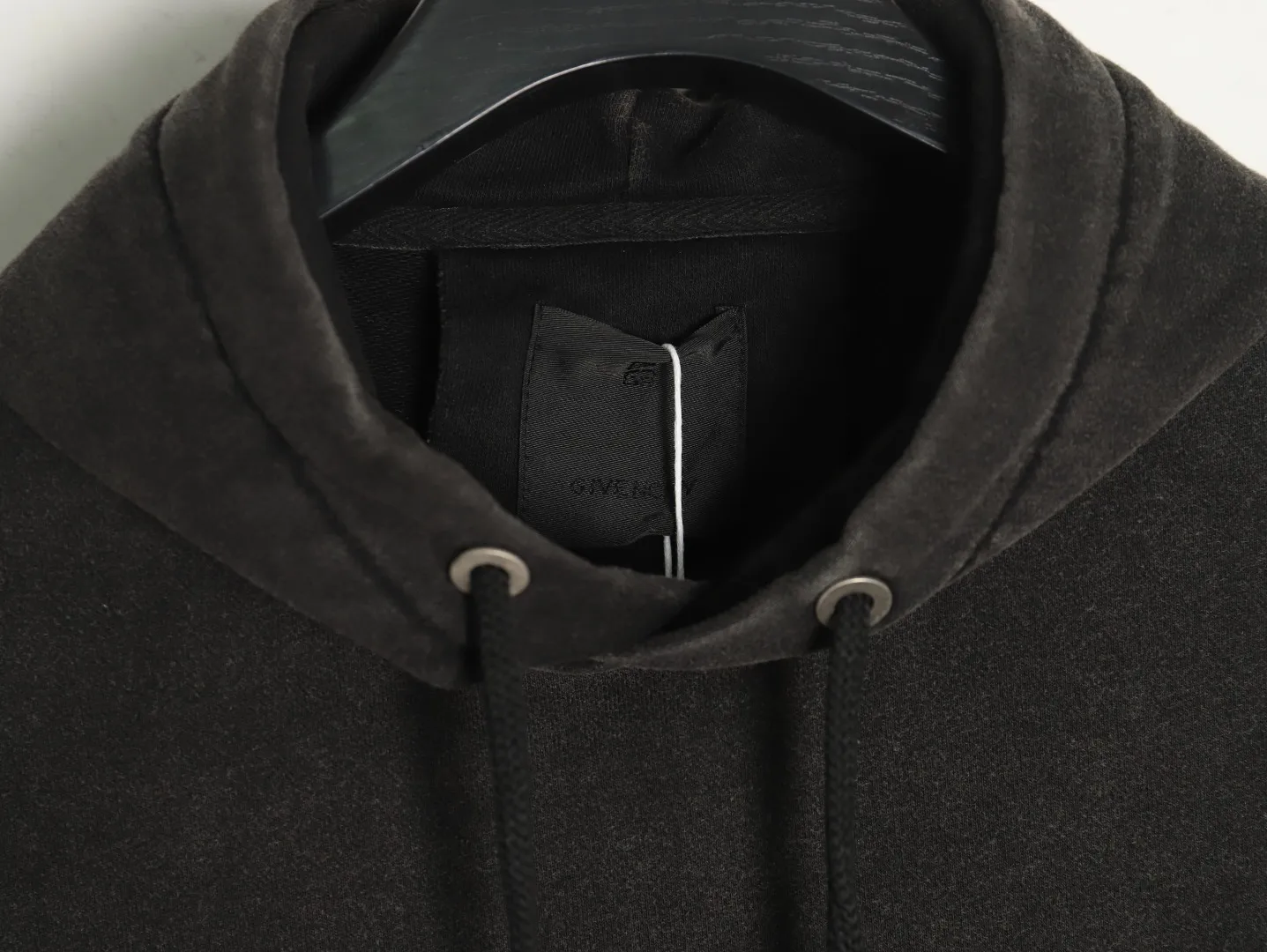 【GIVENCHY 公式旗艦店】ジバンシー  パーカー  スウェットご好評に付き再入荷   241114