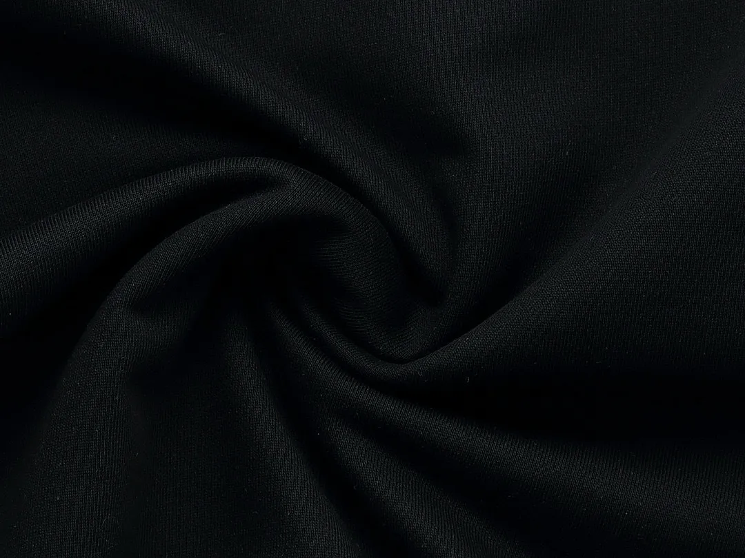 【GIVENCHY 公式旗艦店】ジバンシー 丸首の衛衣 スウェットご好評に付き再入荷 240829