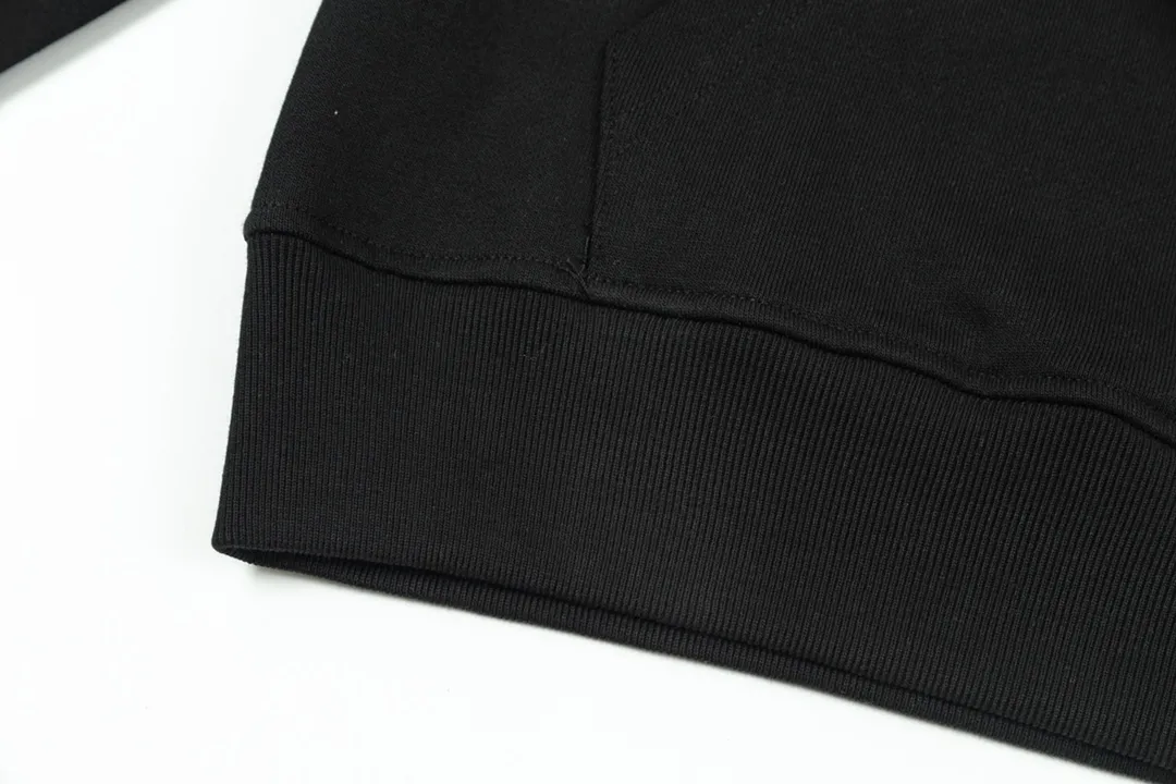 【GIVENCHY  公式旗艦店】ジバンシー パーカー スウェット ご好評に付き再入荷 240830